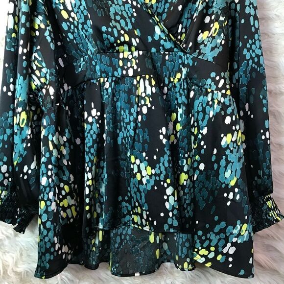 Torrid Satin Blouse Puff sleeve, Tie back, Peekaboo, Lightweight, Sexy, … - Picture 11 of 15